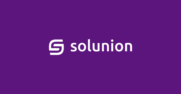 Solunion_blanco_fondo_morado